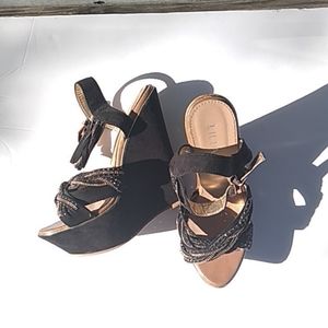 Black and Gold Braid Wedge